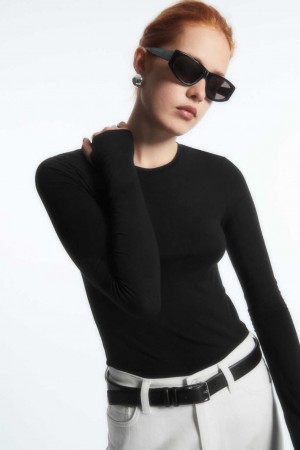 BLACK COS SLIM-FIT LONG-SLEEVE TOP | BQO-138045