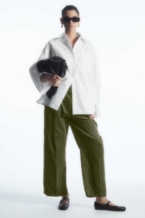 DARK KHAKI COS PLEATED BARREL-LEG CORDUROY PANTS | CRW-692840