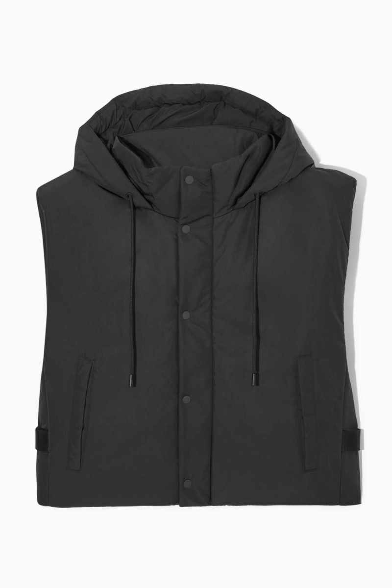 BLACK COS BUCKLED-SIDE PADDED HOODED VEST | TMP-875126