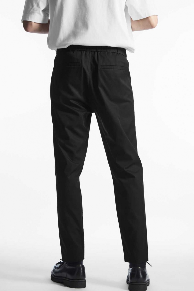 BLACK COS ELASTICATED TAPERED TWILL PANTS | FZU-048379