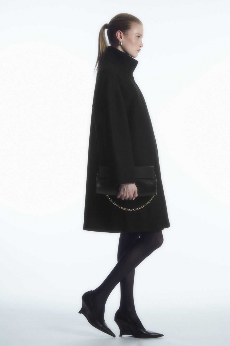 BLACK COS FUNNEL-NECK BOILED-WOOL COAT | DSP-517649