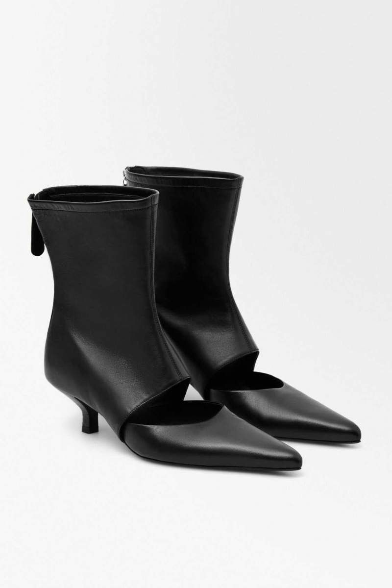 BLACK COS THE KITTEN-HEEL SOCK BOOTS | HMW-326078