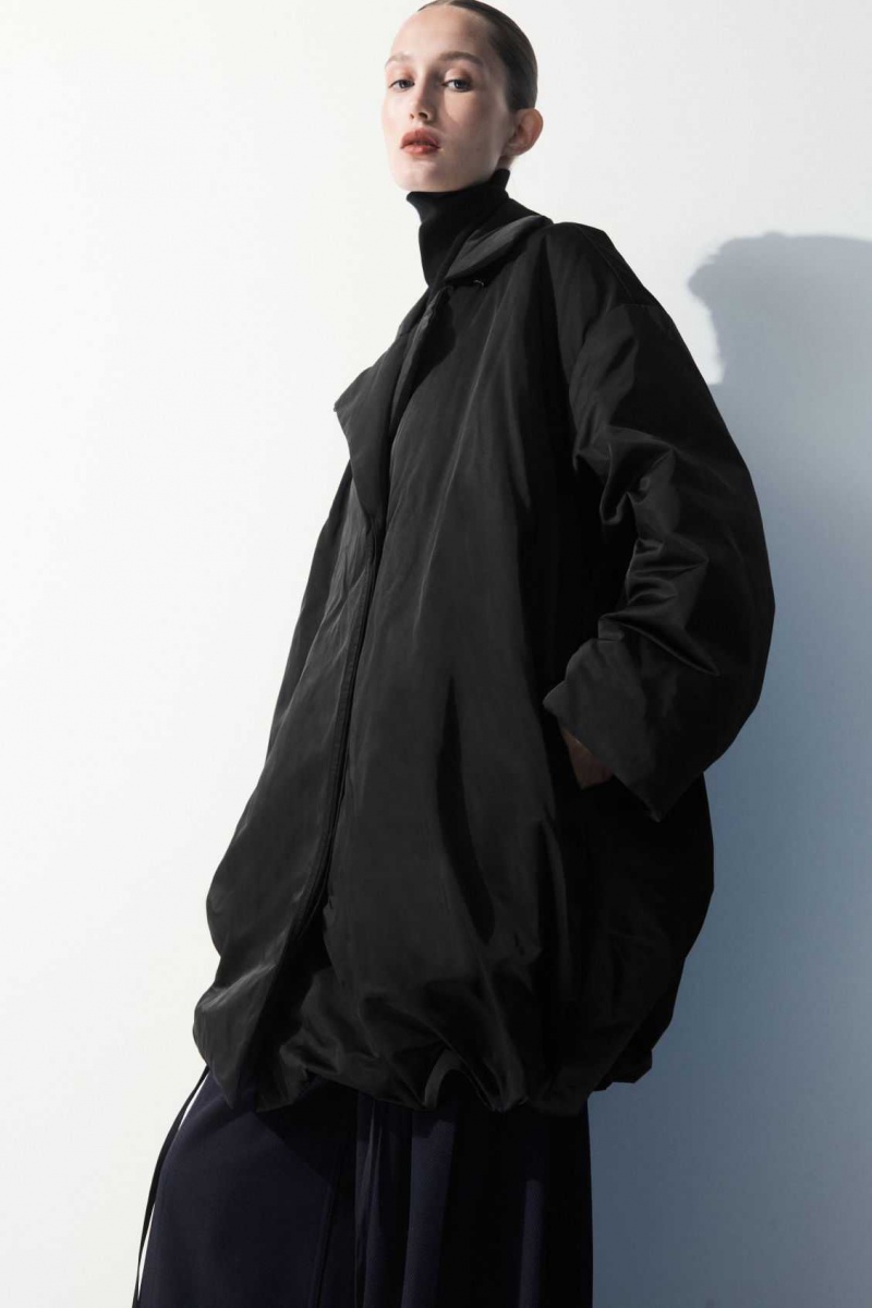 BLACK COS THE RECYCLED-DOWN PADDED COAT | XDK-350491