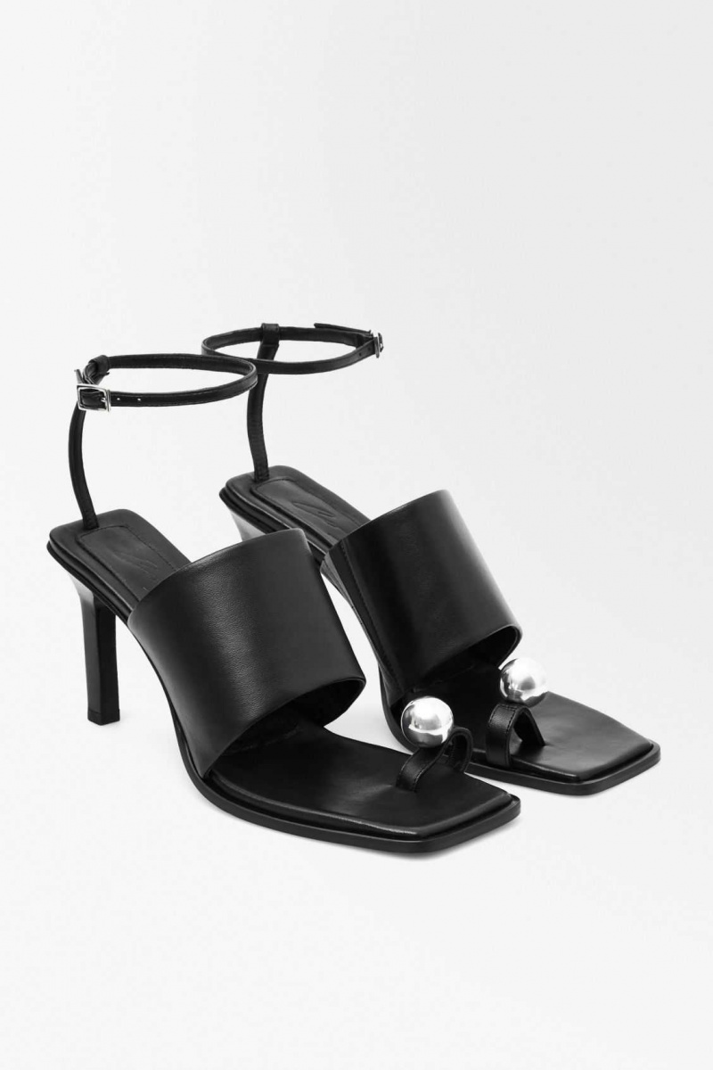 BLACK COS THE SPHERE HEELED SANDALS | GQV-815973