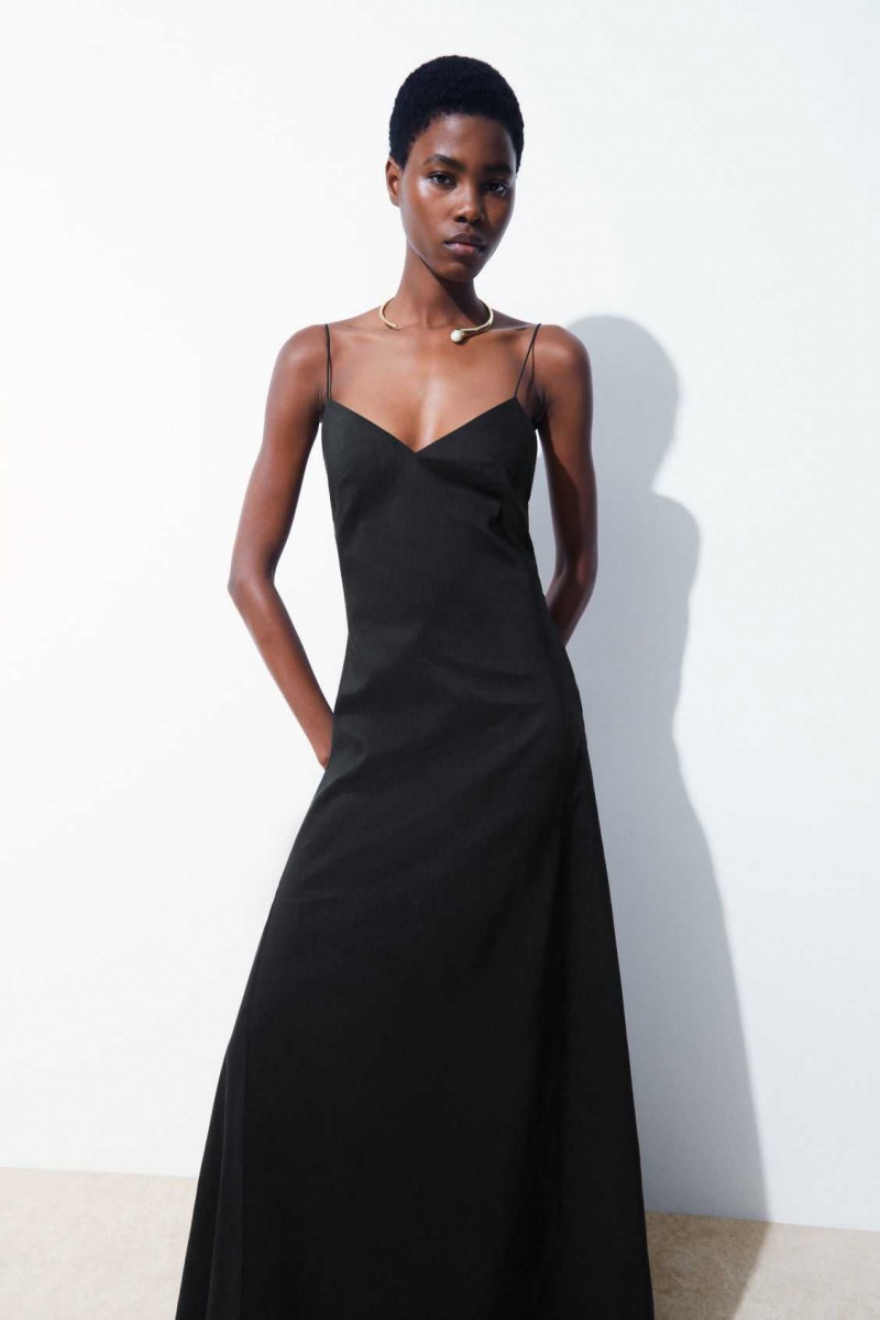 BLACK COS THE V-NECK LINEN MAXI DRESS | IGY-259418