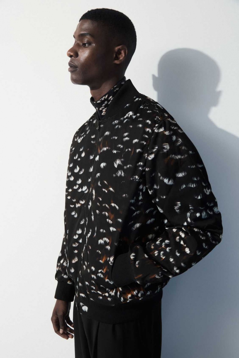 BLACK / FEATHER PRINT COS THE FEATHER-PRINT BOMBER JACKET | ISW-972358