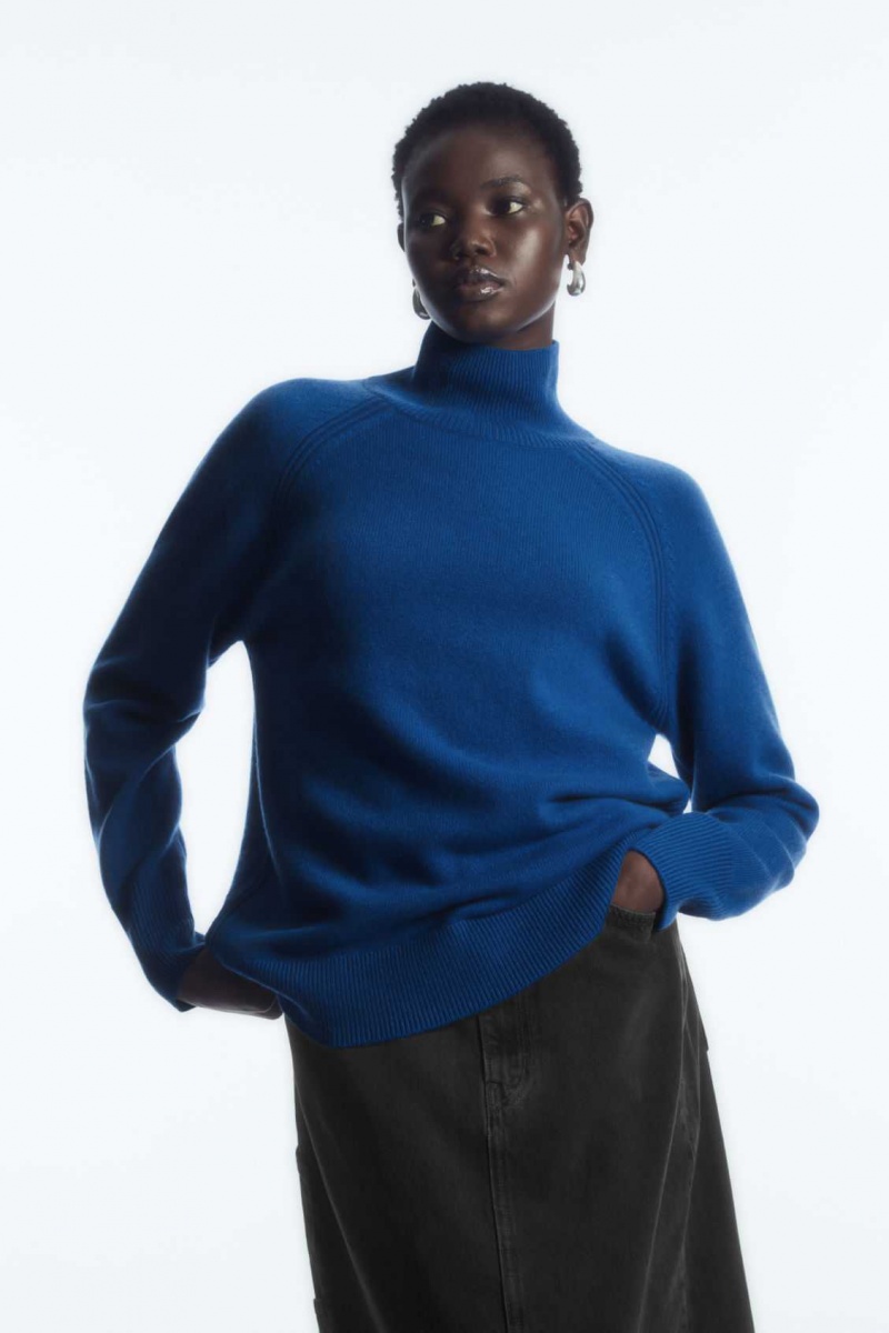 BLUE COS PURE CASHMERE TURTLENECK SWEATER | IEP-421970