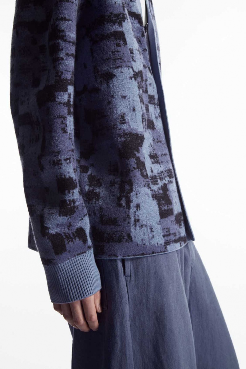 BLUE / BLACK COS BRUSHSTROKE-JACQUARD WOOL CARDIGAN | ZHI-145260