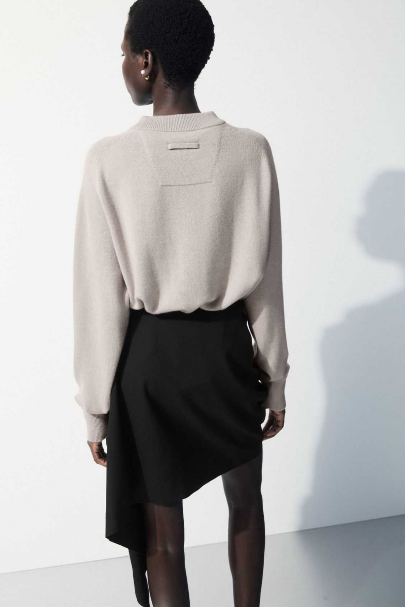 CHALK BEIGE COS THE ESSENTIAL CASHMERE SWEATER | JXG-480953