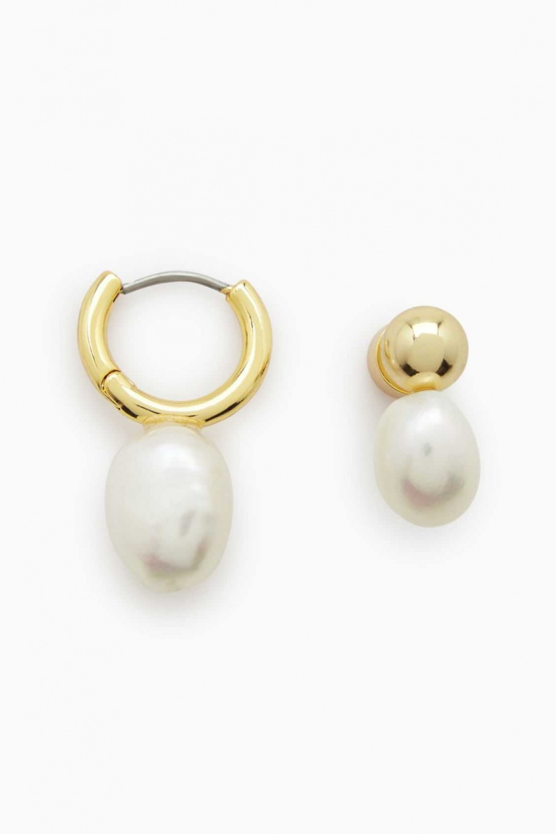 GOLD COS MISMATCHED PEARL EARRINGS | AHO-201365