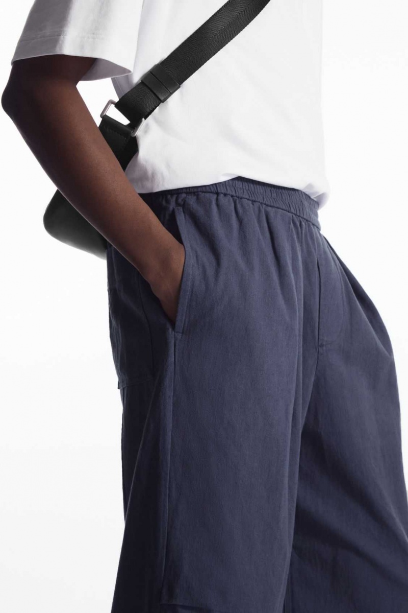 NAVY COS PLEATED WIDE-LEG CHAMBRAY PANTS | IJA-804573