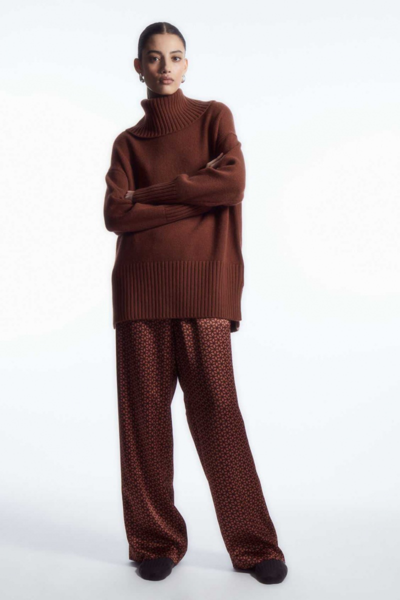 RUST COS OVERSIZED PURE CASHMERE ROLL-NECK SWEATER | EFG-246389