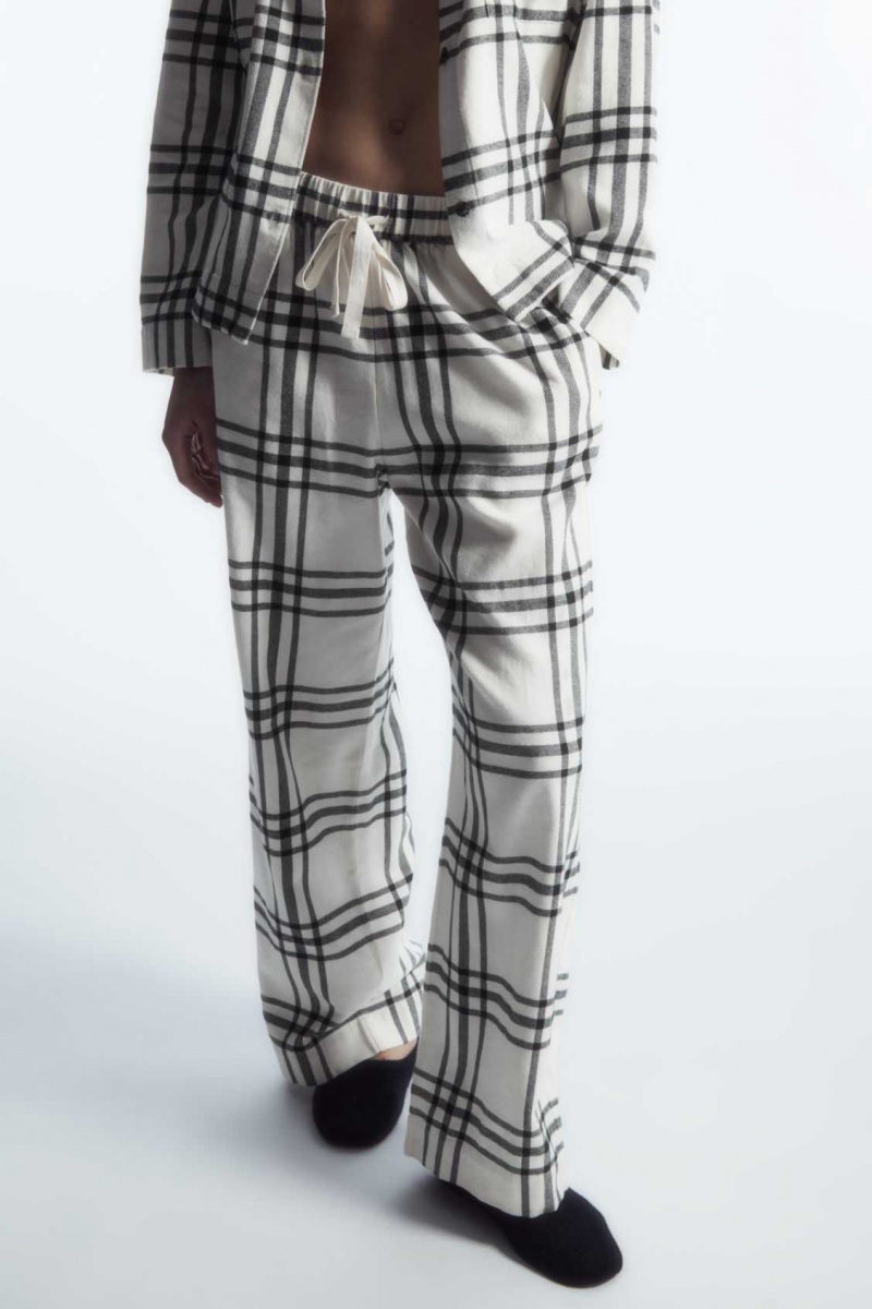 WHITE / BLACK / CHECKED COS CHECKED FLANNEL PAJAMA SET | JXC-071498