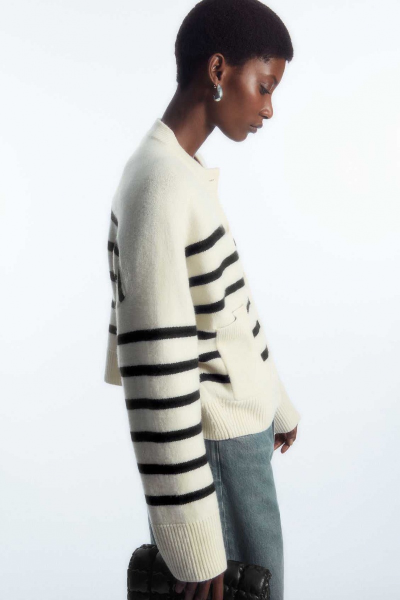 WHITE / STRIPED COS WOOL CREW-NECK CARDIGAN | BOX-937805